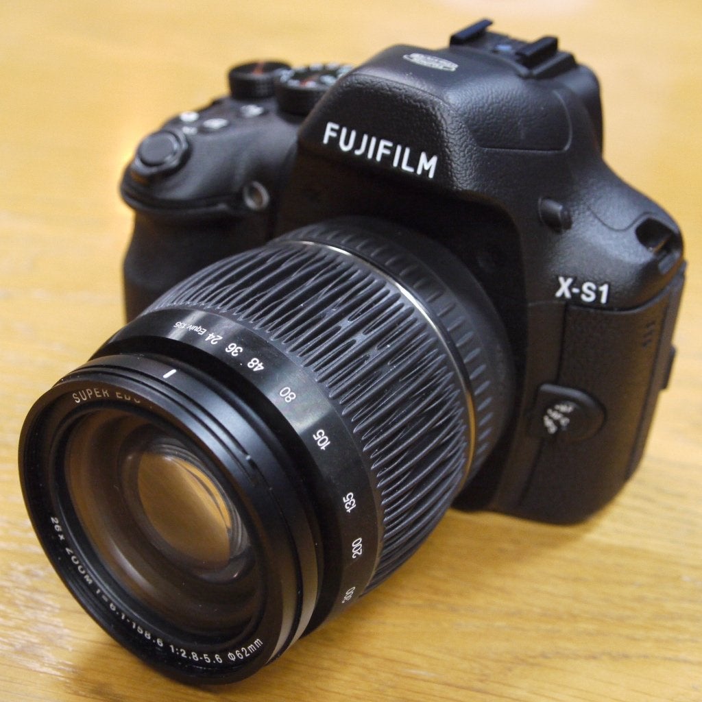 FujiFilm X-S1 Bridge-camera (12MP EXR-CMOS, 26x zoom), Gebruikt, 12 Megapixel, Compact, Ophalen of Verzenden