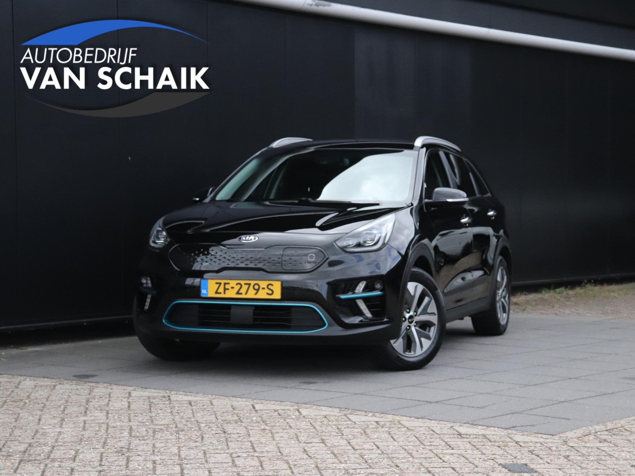 Kia e-Niro ExecutiveLine 64 kWh | LEDER | MEMORY | STOEL/STU, Dealer onderhouden, Gebruikt, 1712 kg, Zwart
