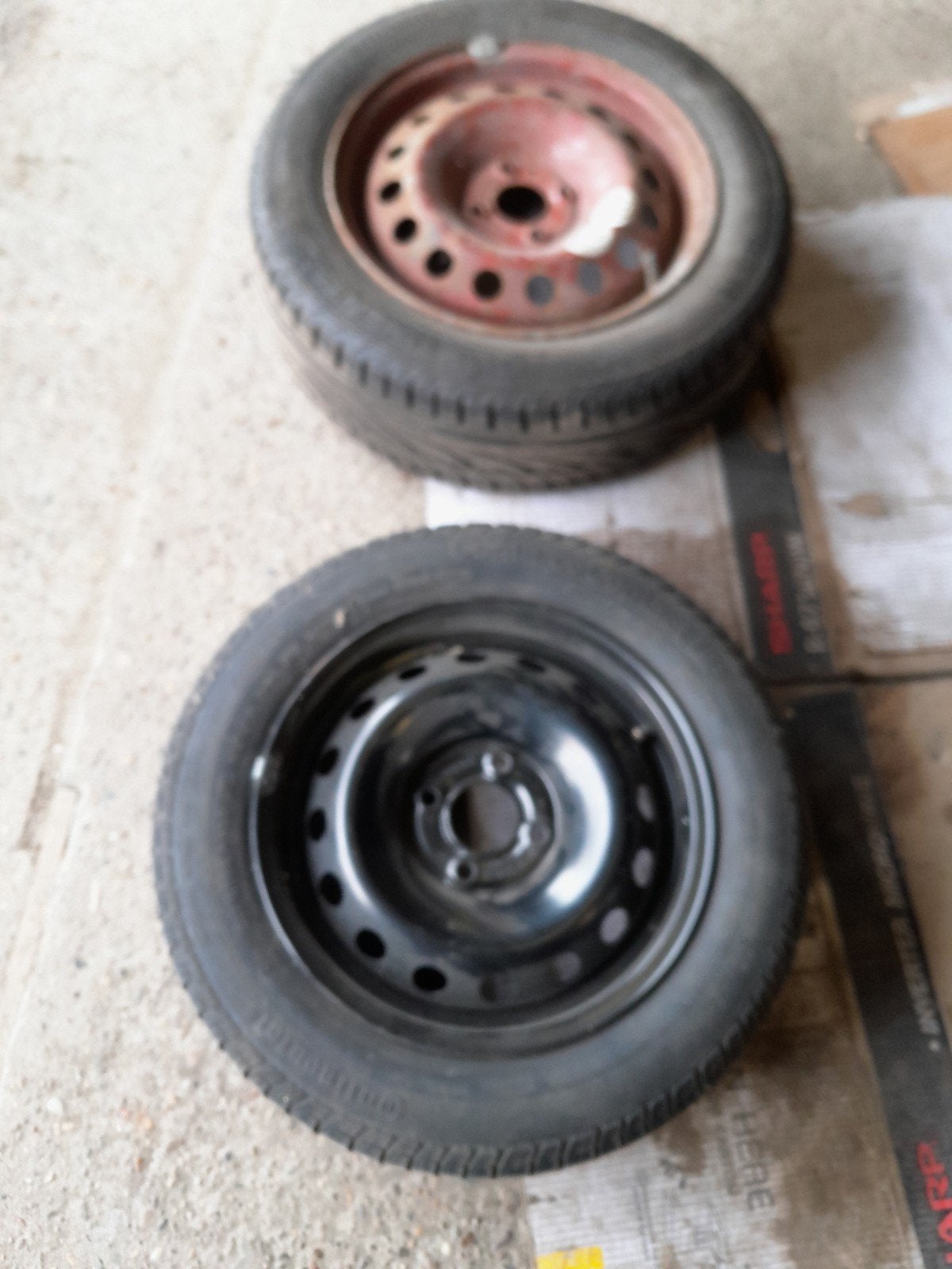 2x reservewiel 4x100, Auto diversen, Aanhangwagen-onderdelen, Ophalen of Verzenden