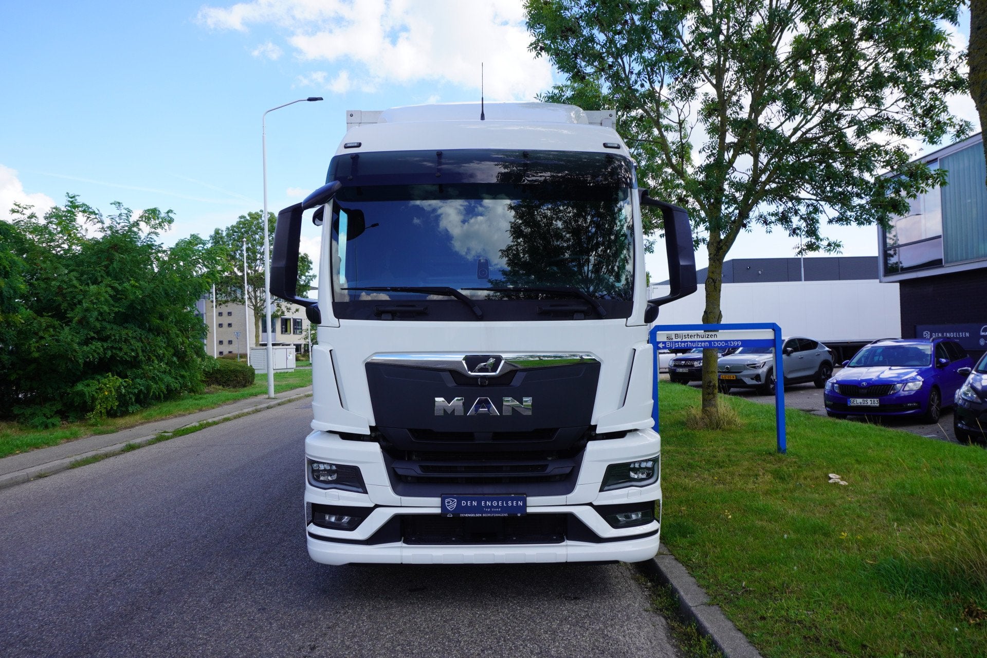 MAN TGS 26.360 6x2-4 TM Koelwagen Bakwagen Carrier Bloemenbr, Automaat, Stof, Zwart, MAN