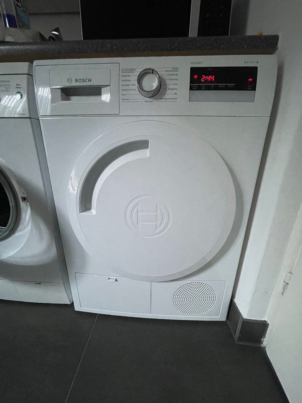Bosch Serie 4 Exclusiv WTN83292NL Wasdroger, Ophalen, Gebruikt, 8 tot 10 kg, Voorlader