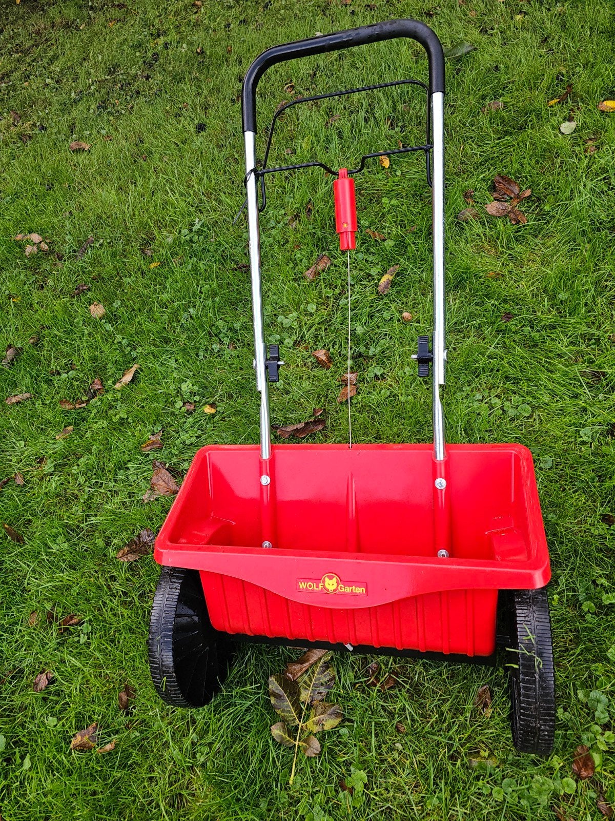 WOLF-Garten Strooiwagen 20 L- Perfect voor zaaien en bemeste, Ophalen, Zo goed als nieuw