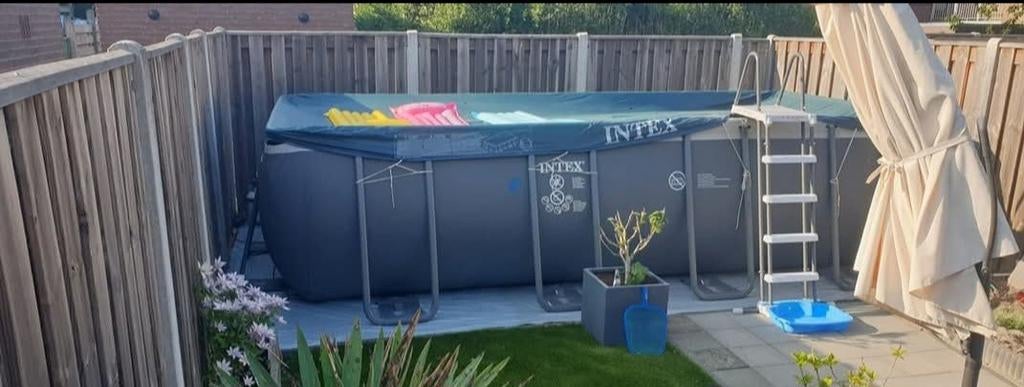 Intex zwembad - staat klaar om opgehaald te worden., Gebruikt, 200 tot 300 cm, Rechthoekig, Ophalen