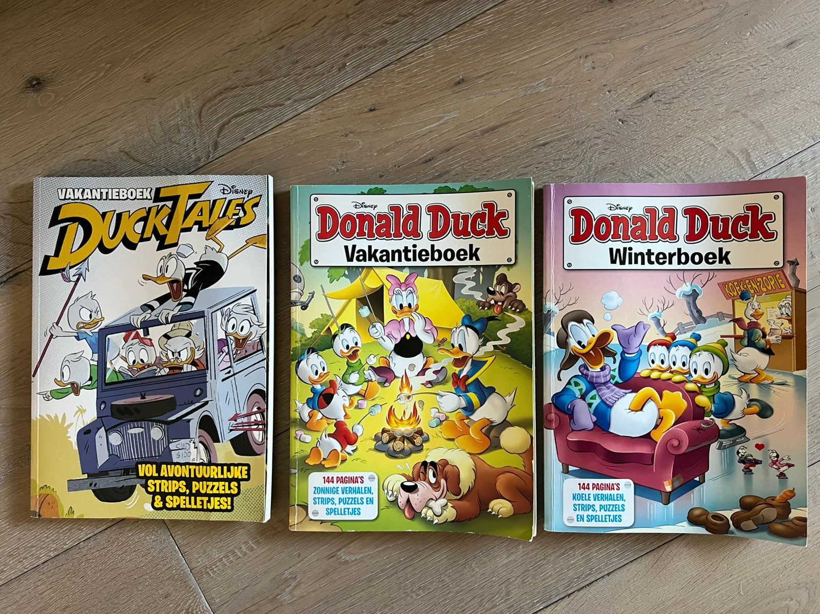 Donald Duck stripboeken en vakantieboeken, Meerdere comics, Ophalen of Verzenden, Zo goed als nieuw, Europa
