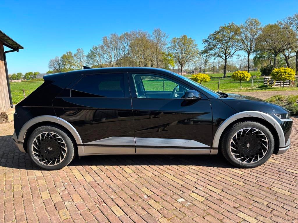 Hyundai IONIQ 5 73 kWh Connect+ ,SOH WAARDE 98%, SERVICE EN, Auto's, Automaat, IONIQ 5, Adaptive Cruise Control, Zwart
