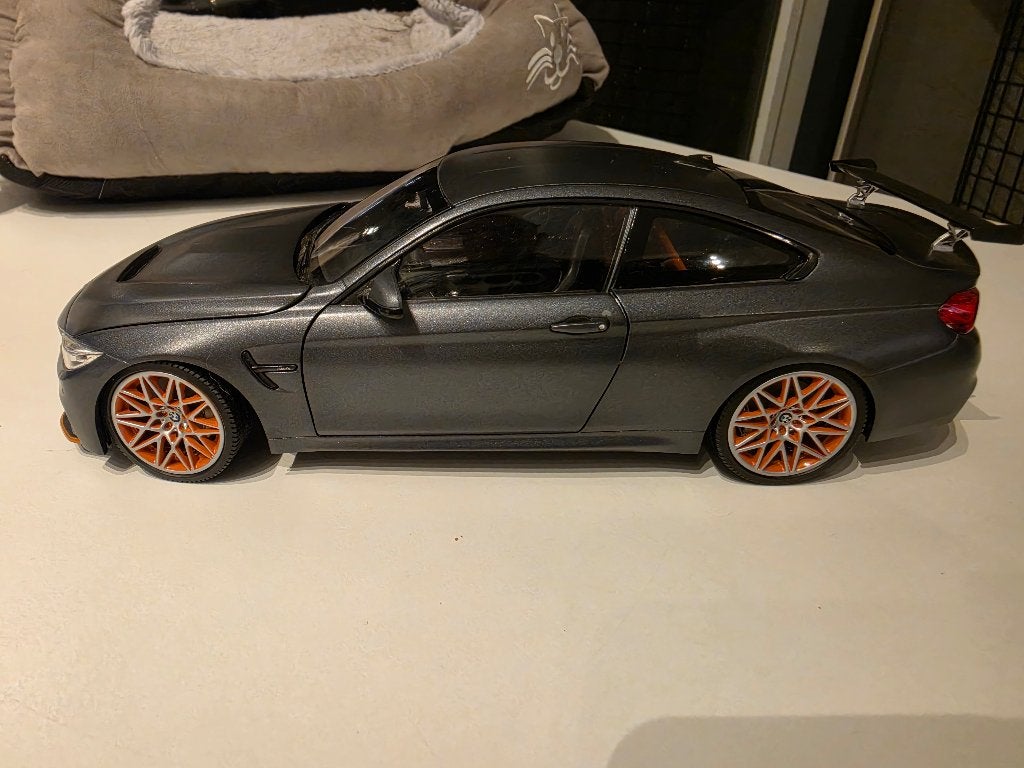 BMW M4 GTS 1/18, Ophalen of Verzenden, Gebruikt, Auto, MiniChamps