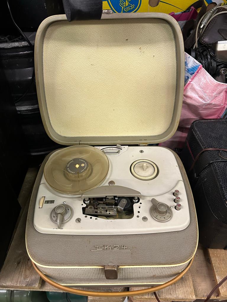 Vintage Grundig TK24 Bandrecorder, Ophalen of Verzenden, Bandrecorder, Met stofkap