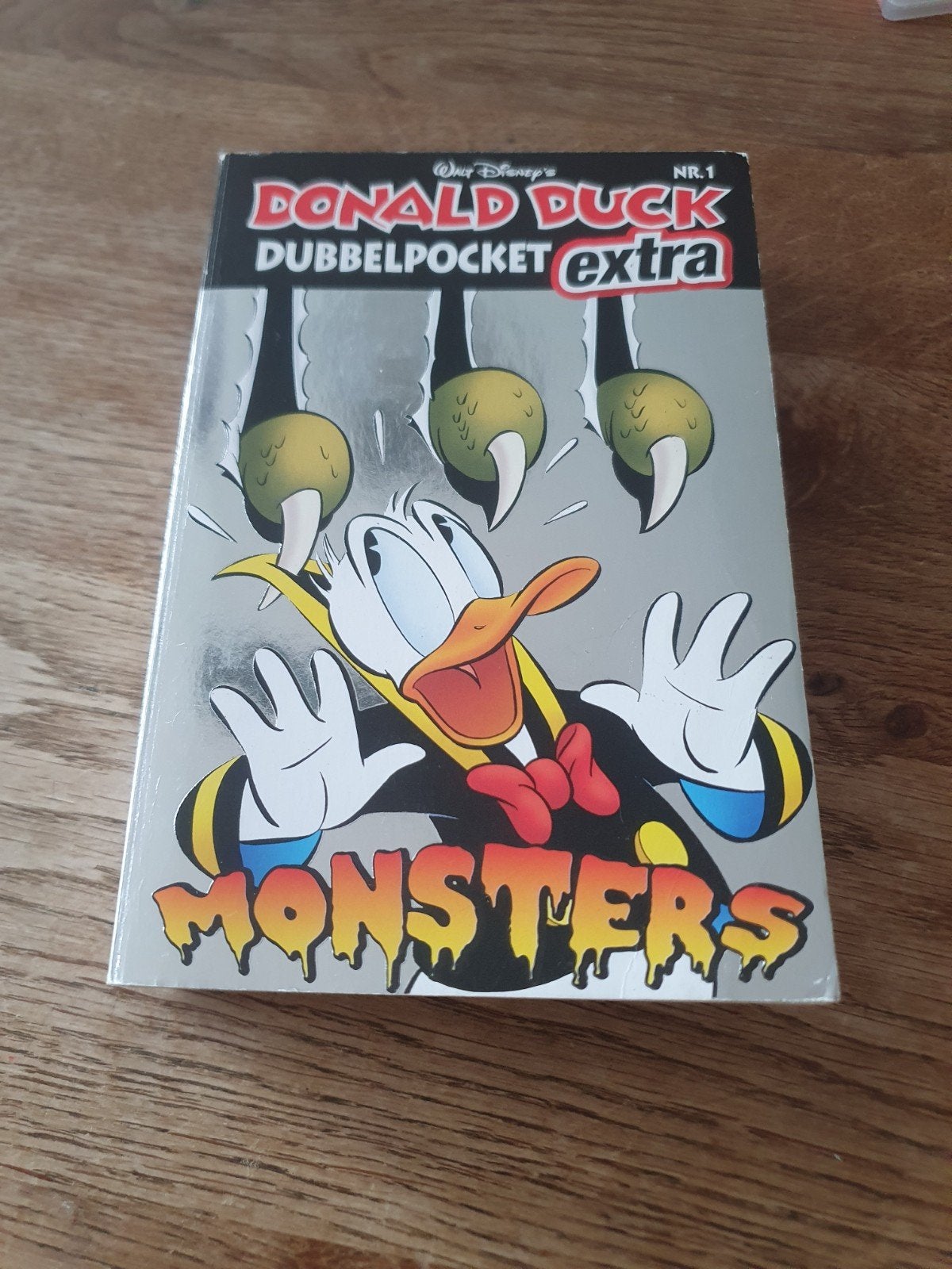 Donald Duck Dubbelpocket Extra Monsters Nr. 1, Eén stripboek, Ophalen of Verzenden, Gelezen, Walt Disney