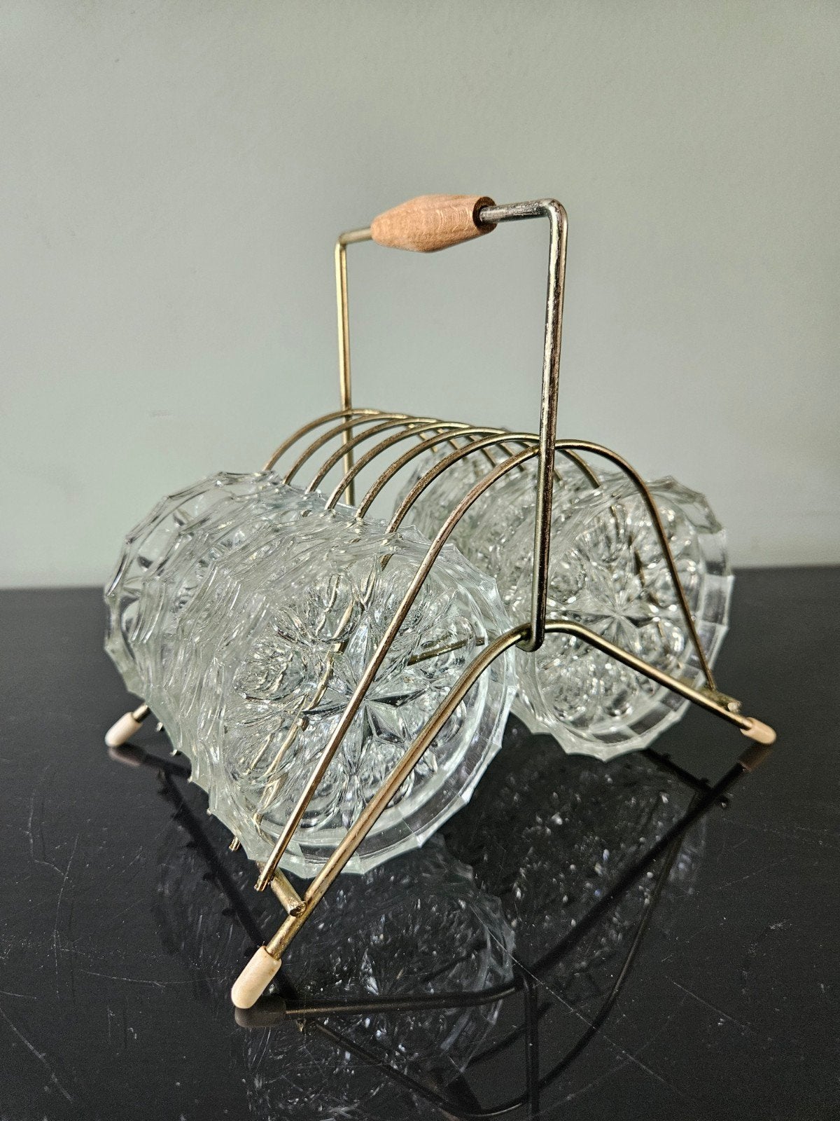 Vintage / retro glazen onderzetters in houder, Huis en Inrichting, Gebruikt, Glasonderzetter, Ophalen of Verzenden, Met houder