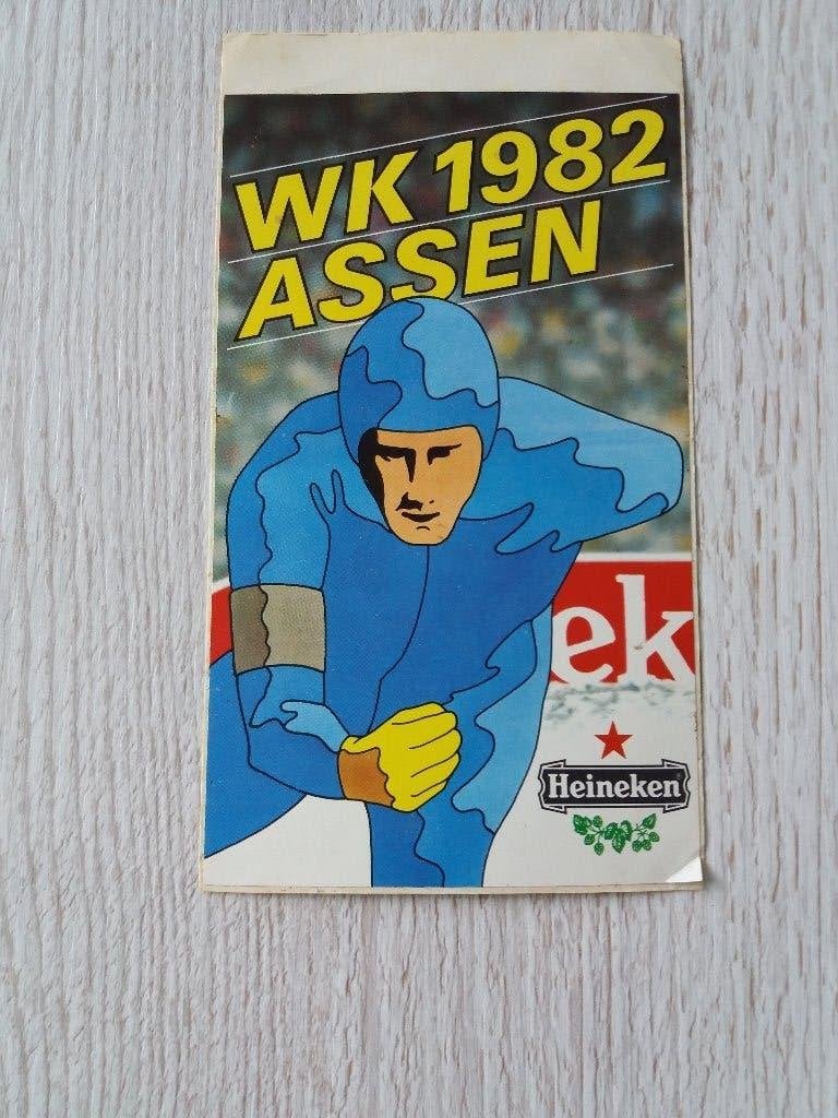 sticker HEINEKEN WK 1982 ASSEN, Ophalen of Verzenden, Zo goed als nieuw, Sport