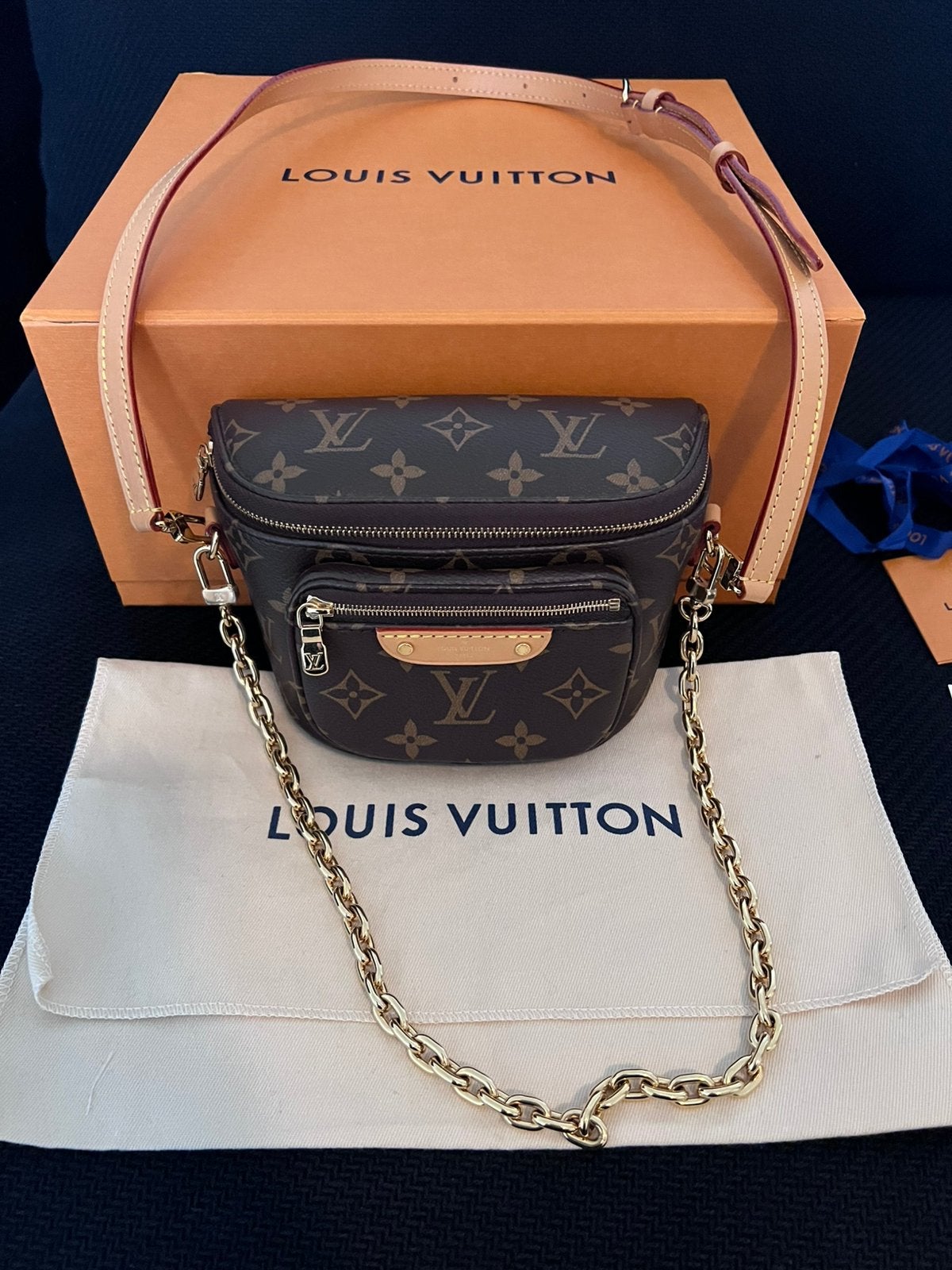 Louis Vuitton tas mini bumbag nieuw en origineel met bon, Ophalen, Nieuw, Bruin, Handtas