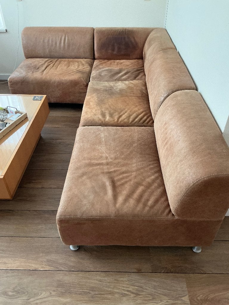 Piloten lederen bank, Huis en Inrichting, Banken | Bankstellen, Ophalen, 250 tot 300 cm, Gebruikt, Hoekbank
