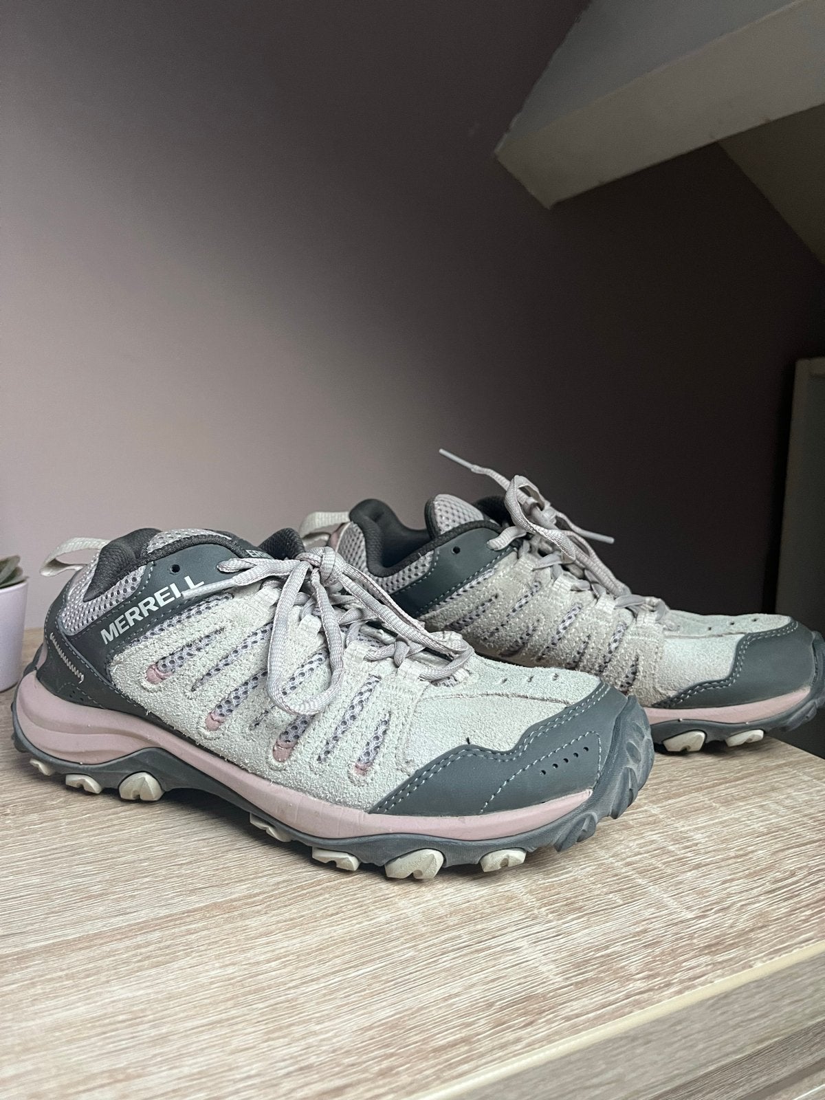 Merrell wandelschoenen dames maat 40, Ophalen of Verzenden, Zo goed als nieuw, Schoenen