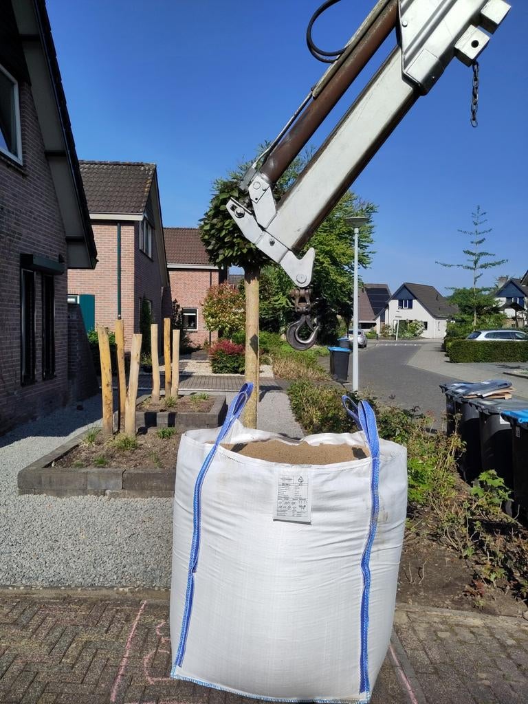 Grindzand, betonzand BEZORGKOSTEN vanaf €65,- los of big bag, Ophalen of Verzenden, Nieuw