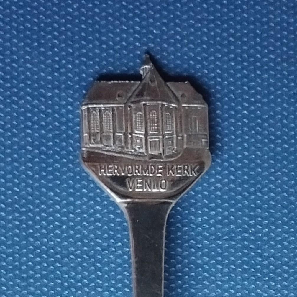 verzilverd lepeltje Hervormde Kerk Venlo (HH 90), Antiek en Kunst, Antiek | Bestek, Ophalen of Verzenden