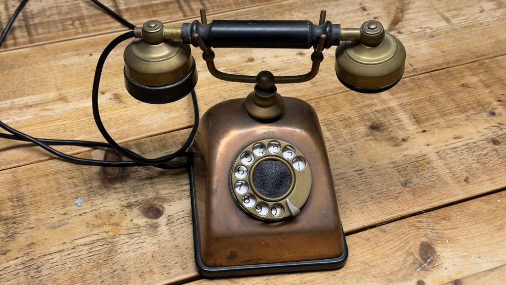 Antieke Deense koperen telefoon - decoratief object, Telecommunicatie, Vaste telefoons | Niet Draadloos, Ophalen of Verzenden