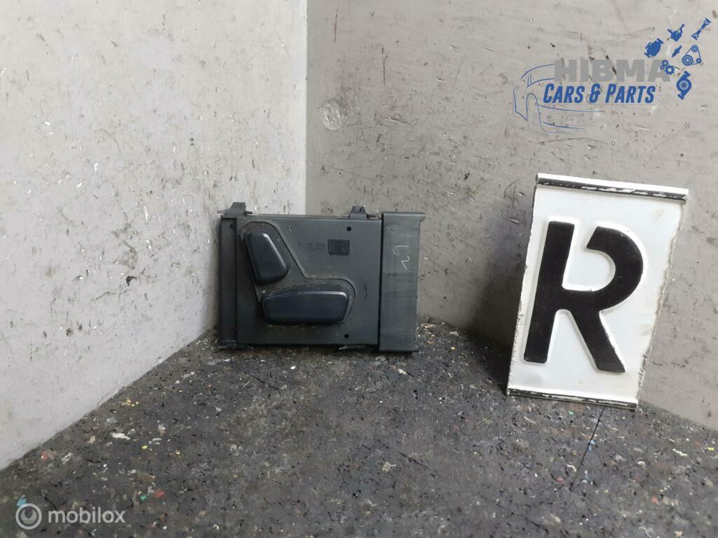 Stoelschakelaar Chrysler 300C Rechts Voor 56049432, Ophalen of Verzenden, Gebruikt
