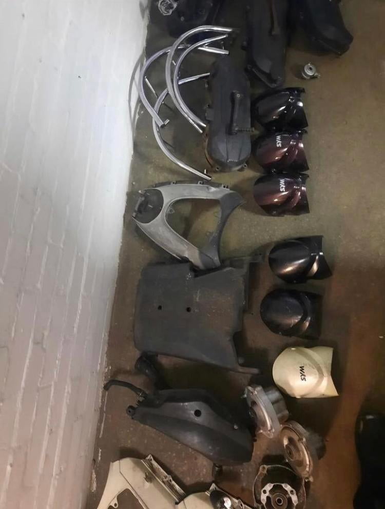 Sym Mio oud model diverse onderdelen, Fietsen en Brommers, Scooters | SYM, Ophalen of Verzenden, Gebruikt, Benzine, Mio