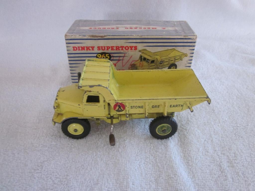 Dinky Supertoys Euclid Rear Dump Truck 965 in doos., Ophalen of Verzenden, Zo goed als nieuw, Bus of Vrachtwagen, Dinky Toys