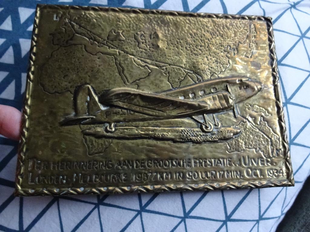Koperen Wandplaguette van De Uiver ,1934, Verzamelen, Ophalen of Verzenden, Overige typen