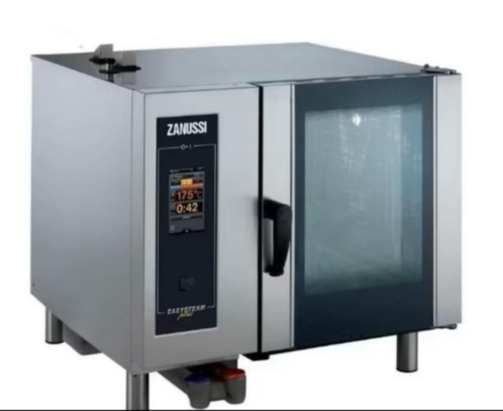 Zanussi combisteamer 6x 1/1 GAS uitvoering REFURBISHED DEMO, Zakelijke goederen, Horeca | Keukenapparatuur, Ovens, Magnetrons en Steamers