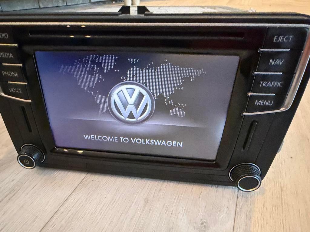 Mib2 Mib PQ touchscreen reparatie update caddy transporter, Auto diversen, Autoradio's, Ophalen of Verzenden, Zo goed als nieuw