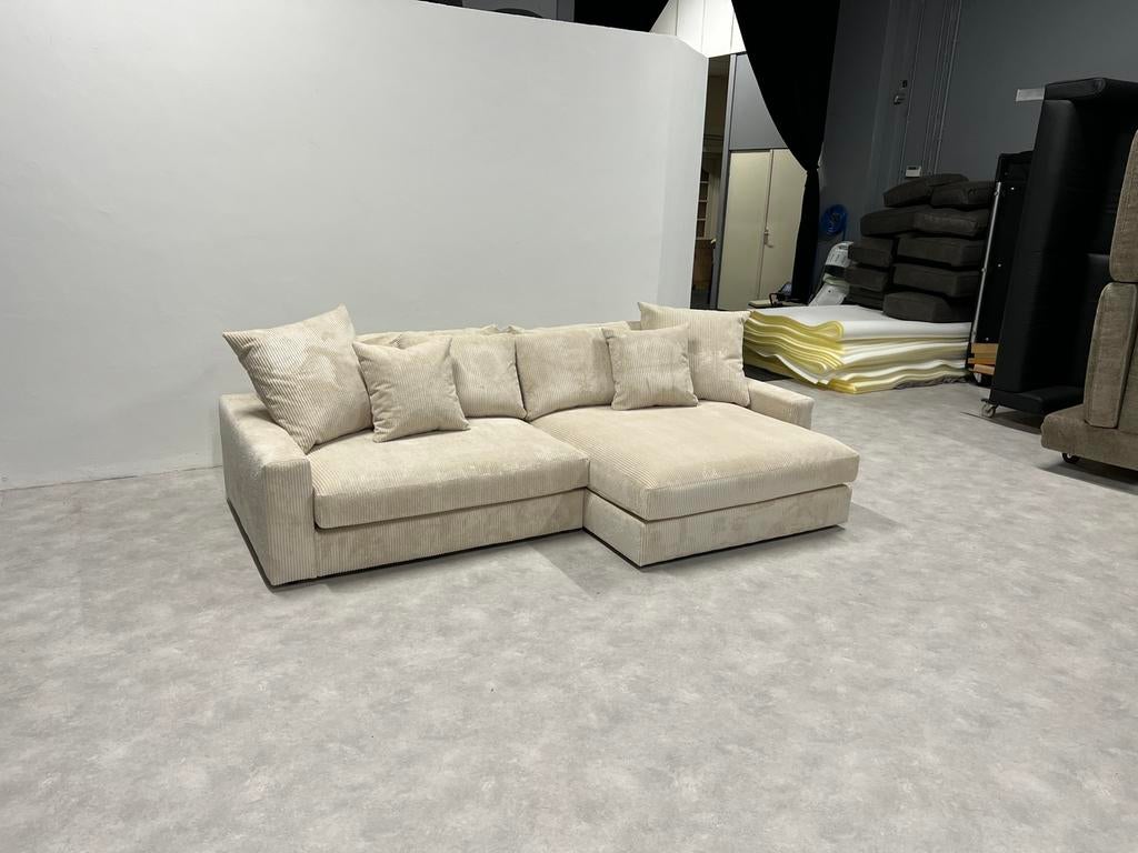 Nieuw GRATIS LEVERING beige ribstof lounge bank 275x160, Ophalen of Verzenden, Zo goed als nieuw, 150 cm of meer, Vierpersoons of meer