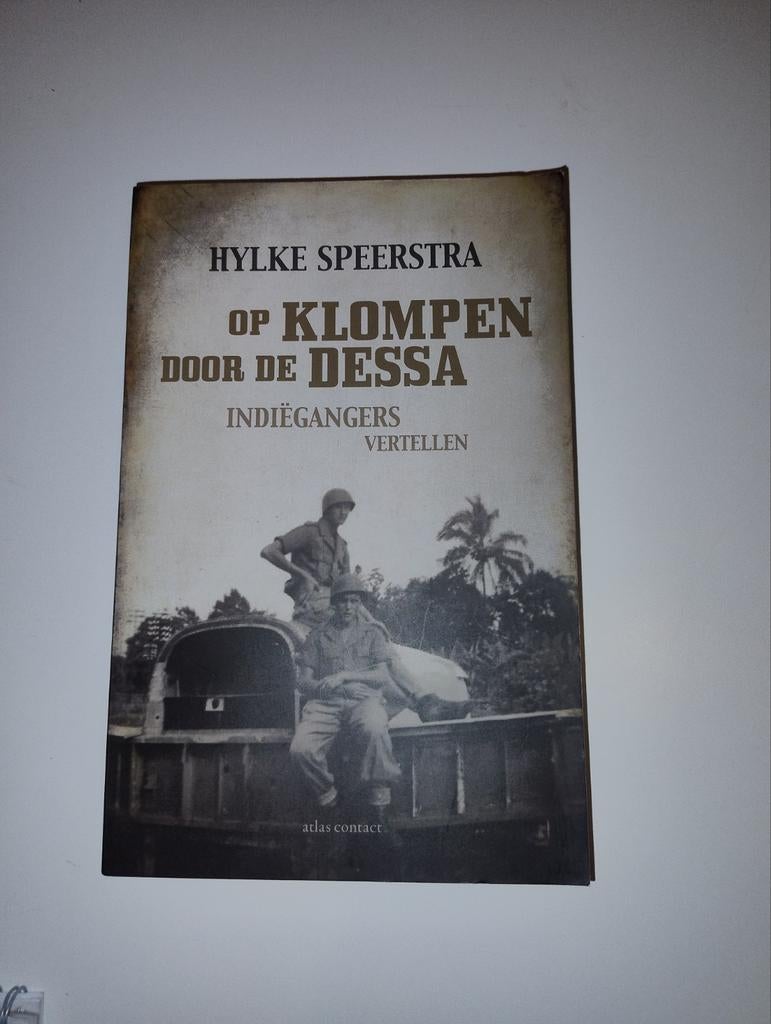 Hylke Speerstra - Op klompen door de dessa, Ophalen of Verzenden, Zo goed als nieuw, Hylke Speerstra