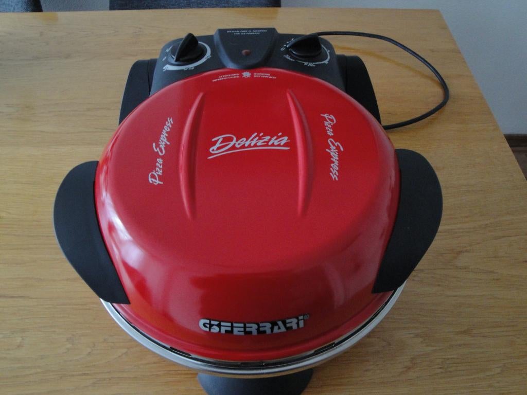 Pizza Express, Ophalen of Verzenden, Zo goed als nieuw, Steengrill