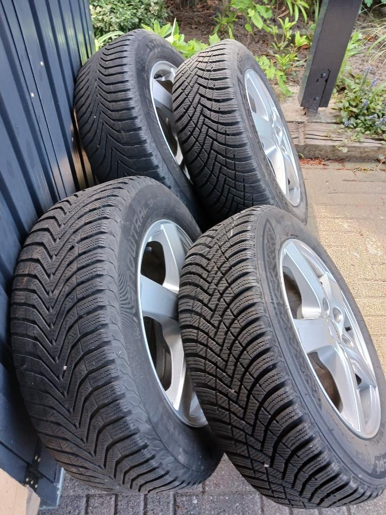Winterbanden met aluminium velgen, Ophalen, Gebruikt, 16 inch, Banden en Velgen