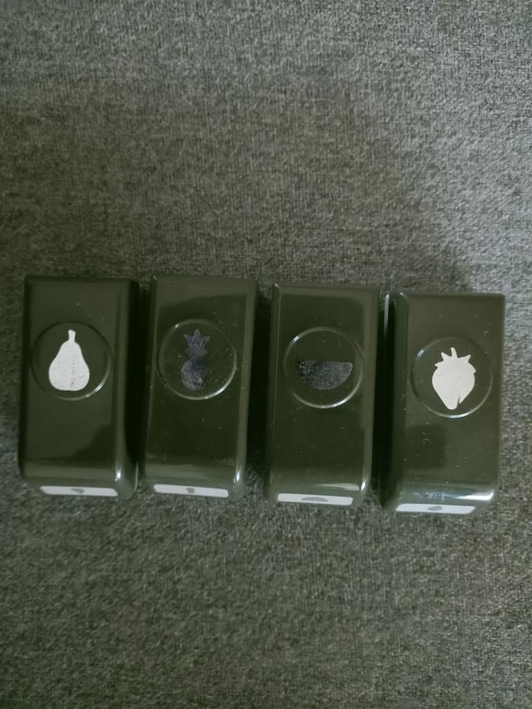 Stampin'Up Itty Bitty Fruit Punch Set, Ophalen of Verzenden, Zo goed als nieuw, Overige typen