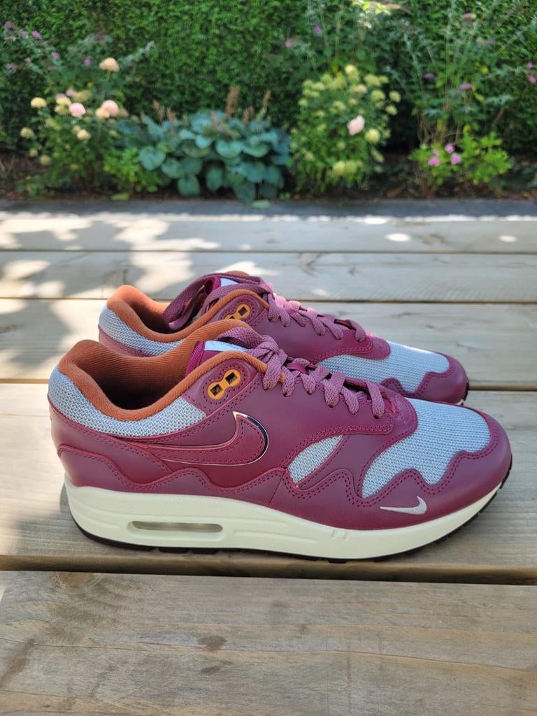 Air Max 1 Rush Maroon EU43 - Nieuw in doos, Overige kleuren, Nike, Nieuw, Ophalen of Verzenden