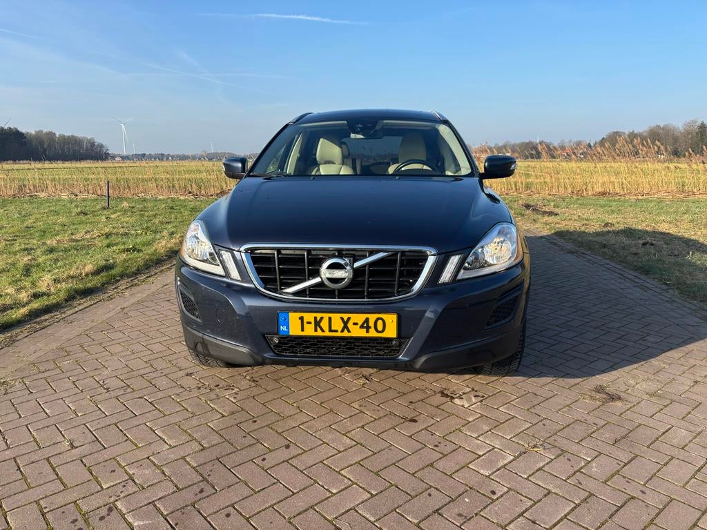 Volvo XC60 automaat benzine 2012 Blauw FWD, Auto's, 1780 kg, 1800 kg, Blauw, XC60