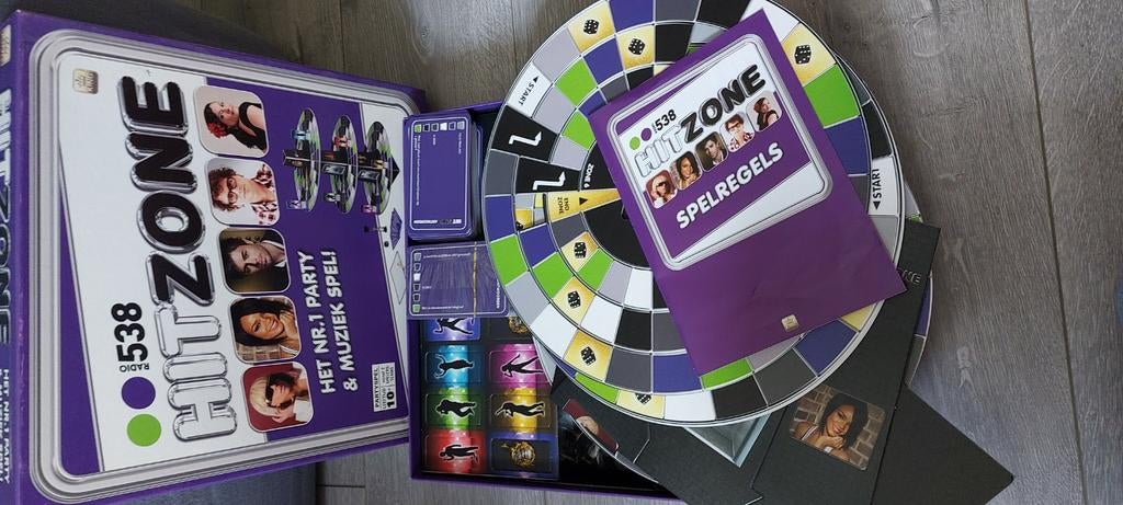 Hitzone spel, Hobby en Vrije tijd, Gezelschapsspellen | Bordspellen, Ophalen of Verzenden, Nieuw