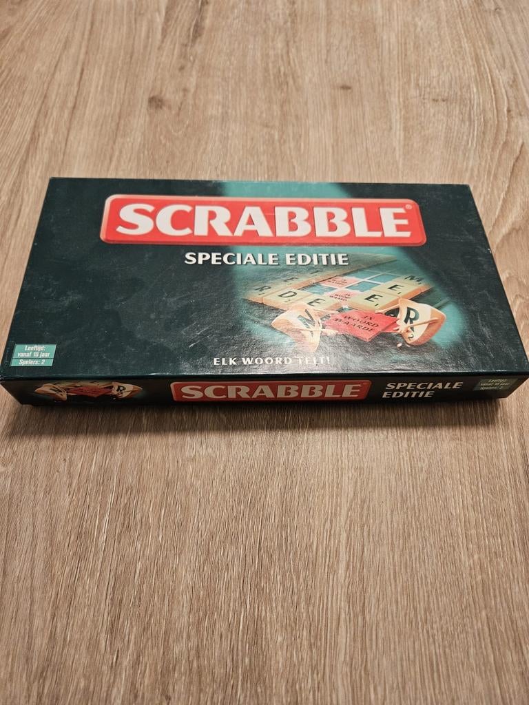 Scrabble Speciale Editie - Leuk spel!, Hobby en Vrije tijd, Gezelschapsspellen | Bordspellen, Een of twee spelers, Ophalen of Verzenden