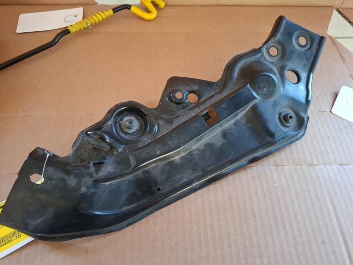 Frontdeel steun van een Volkswagen Polo, Gebruikt, -, -, -