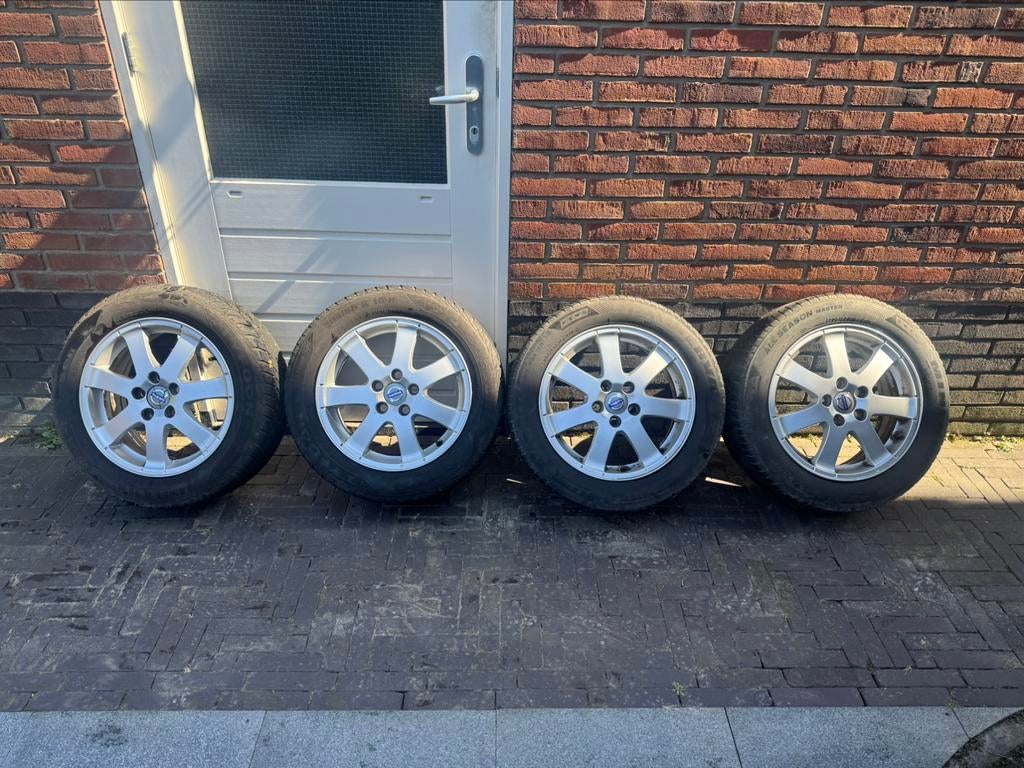 Volvo cordelia velgen, Auto-onderdelen, Banden en Velgen, Ophalen, Velg(en), 16 inch, 205 mm