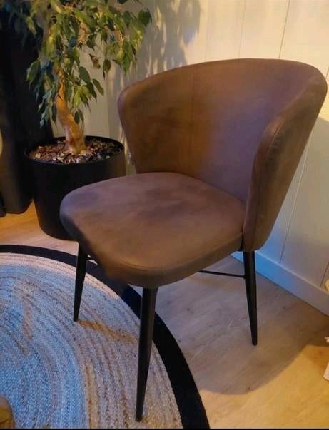 2 stoelen, Ophalen, Overige kleuren