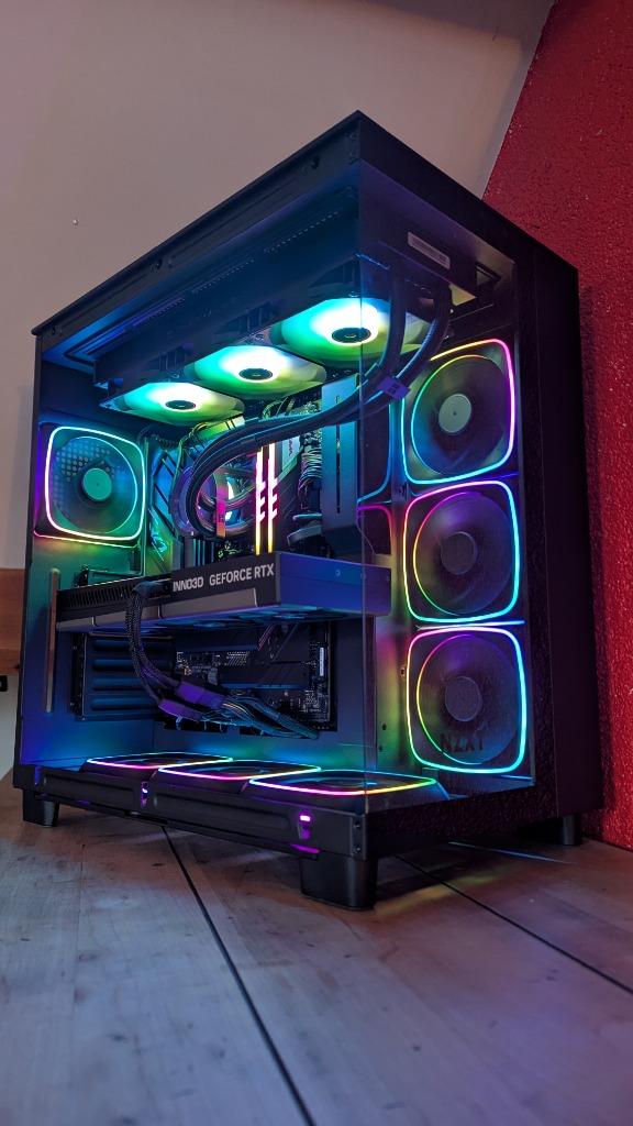 GameSkinShop, ULTRA 4kPC, RX 7900 XTX 24GB - Ryzen 7 9800X3D, 32 GB, Nieuw, Ophalen of Verzenden, 2 TB