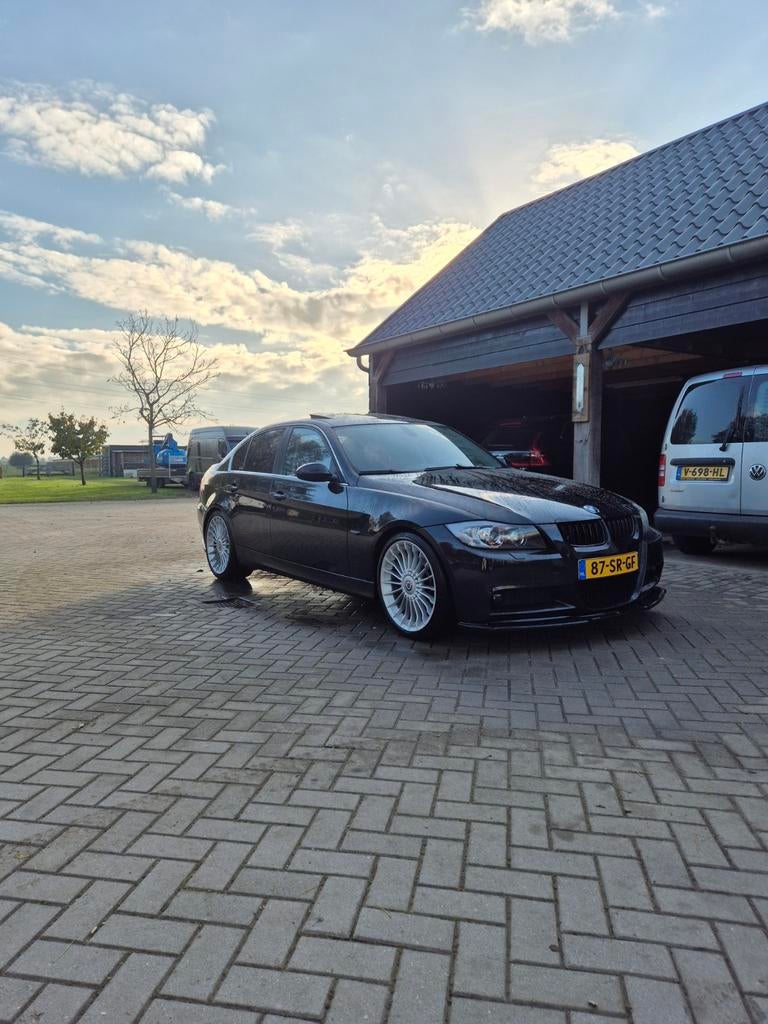 BMW 3-Serie 3.0 I 330 AUT 2006 Zwart, Automaat, 1440 kg, 258 pk, Onderhoudsboekje