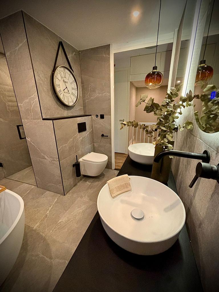 Loodgieter Werk/ Badkamer en WC Renovatie met garantie, Diensten en Vakmensen, Loodgieters en Installateurs