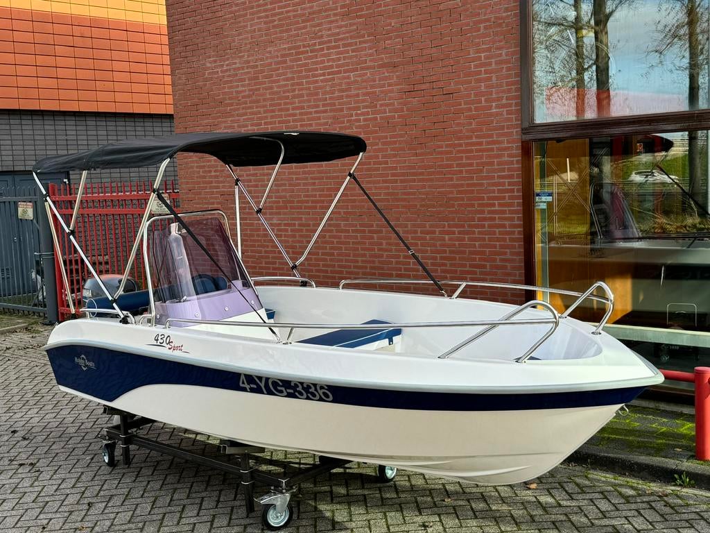 Hobby 430 Sport Consoleboot 25pk Yamaha 4takt | Nieuwstaat |, Watersport en Boten, Ophalen, 10 tot 30 pk, Zo goed als nieuw, Buitenboordmotor