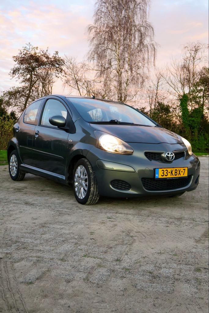 Toyota Aygo 1.0 12V Vvt-i 5DRS 2009 Groen NIEUW APK, Auto's, Toyota, Voorwielaandrijving, 4 stoelen, 68 pk, Origineel Nederlands