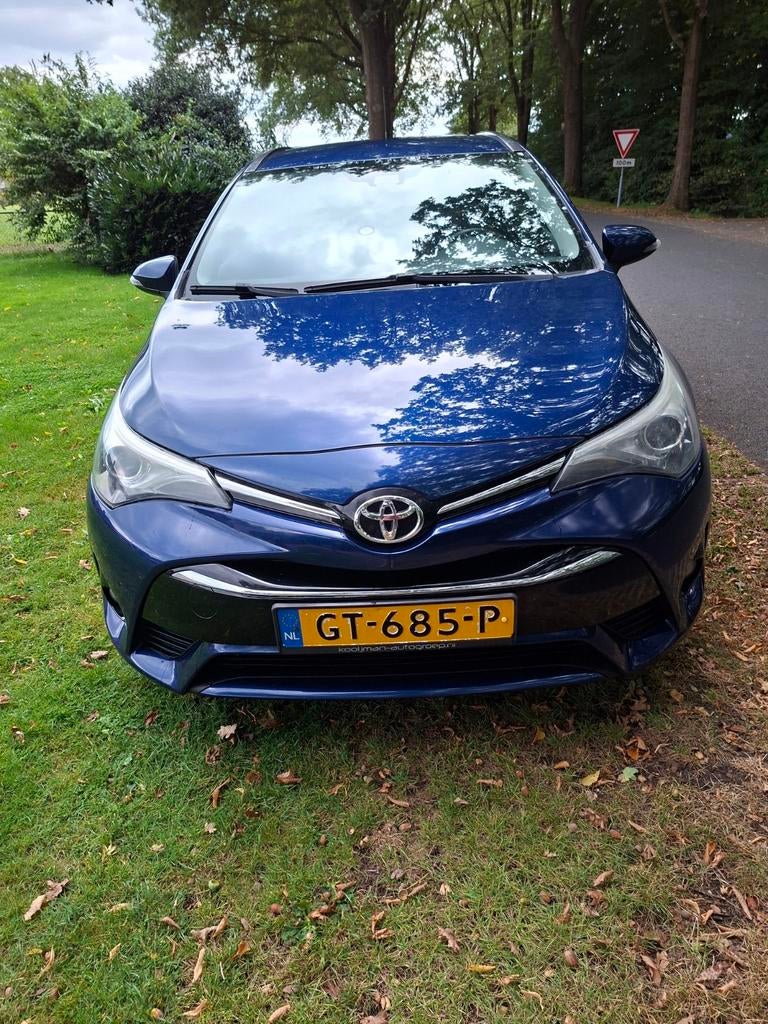 Toyota Avensis 1.6 D-4d Wagon 2015 Blauw, Auto's, Toyota, Voorwielaandrijving, Avensis, 4 cilinders, Blauw