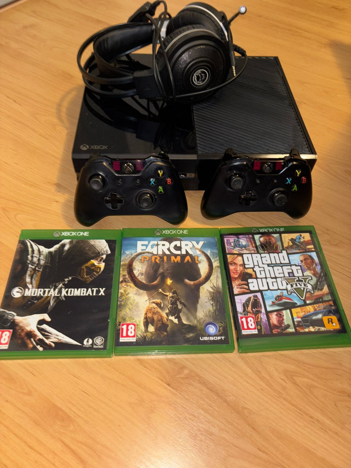 Xbox One, 2 spelers, Ophalen of Verzenden, Gebruikt, Vanaf 3 jaar