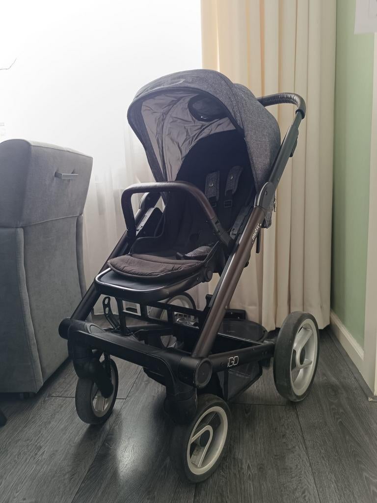 Mutsy Igo wandelwagen - Zeer nette staat, Kinderwagen, Zo goed als nieuw, Mutsy, Verstelbare duwstang