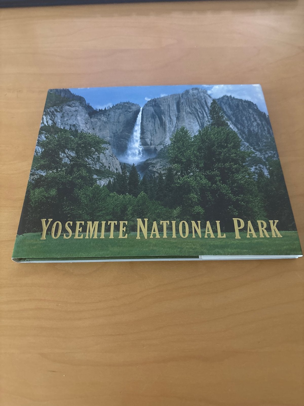 Yosemite National Park - Prachtig Aandenken, Overige merken, Overige typen, Ophalen of Verzenden, Zo goed als nieuw
