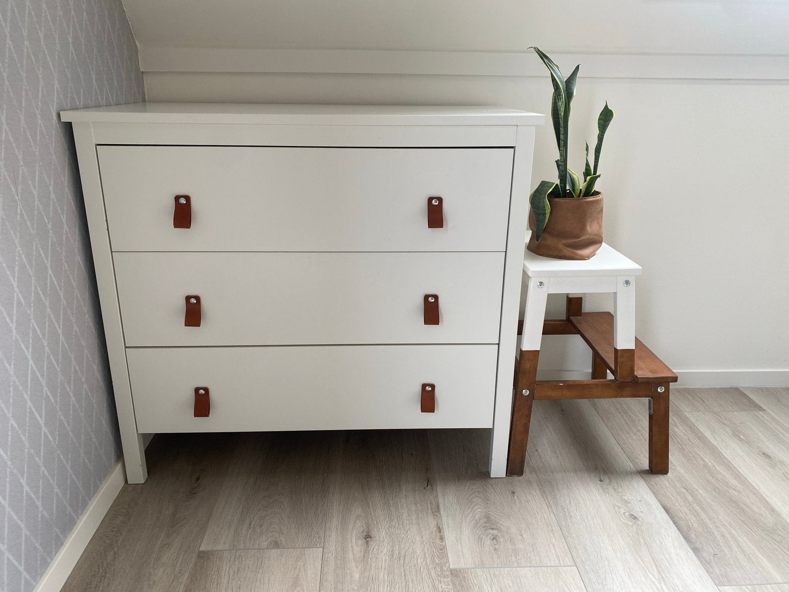 IKEA Hemnes ladekast met bijpassend krukje, Ophalen, Gebruikt, 100 tot 150 cm, 3 of 4 laden