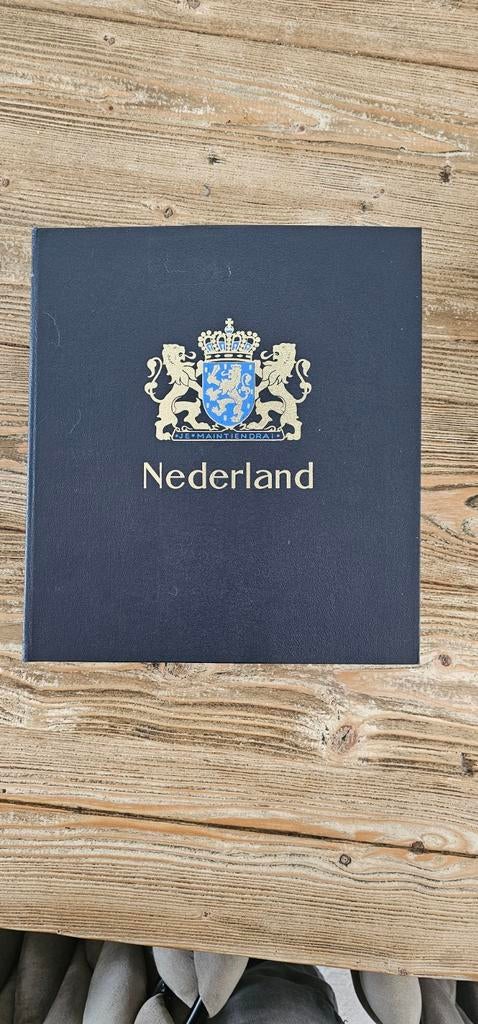 Davos Nederland III postzegelalbum met postzegels, Postzegels en Munten, Postzegels | Nederland, Ophalen of Verzenden, Na 1940