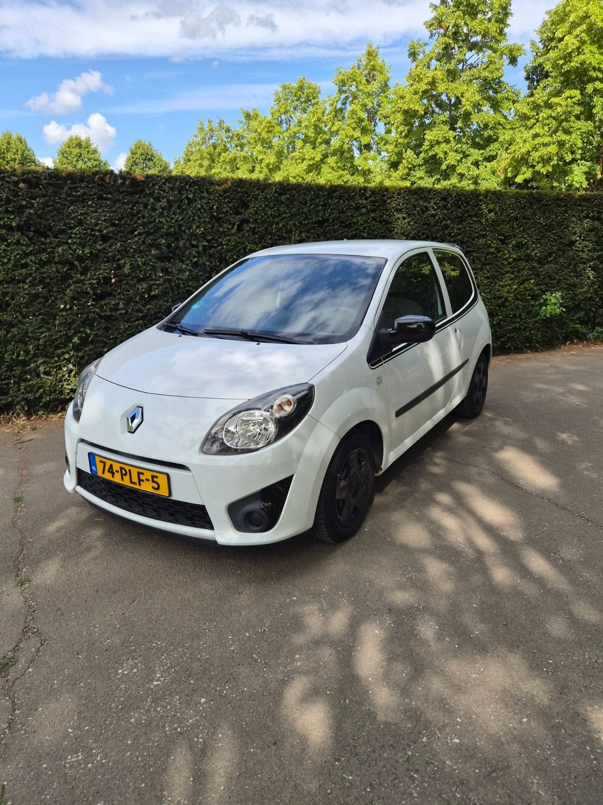 Renault Twingo 1.2 16V  Sport / Nieuwe APK 2027, 839 kg, Twingo, 74 pk, 4 cilinders